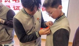 娱乐吃瓜酱时代少年团