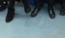 摸摸视频,趣味互动，科技魅力尽现